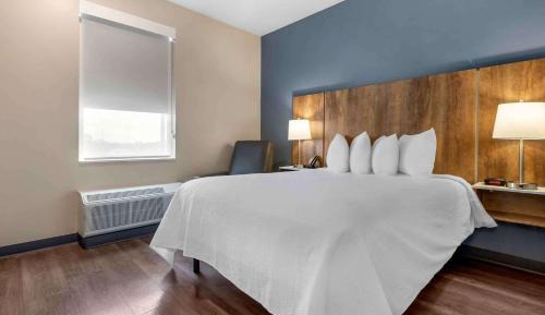 Standard Studio 1 Queen Bed Nonsmkng