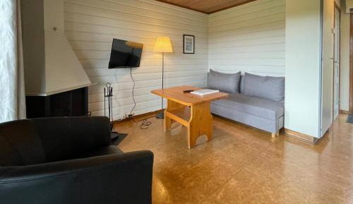 Two-Bedroom Holiday Home