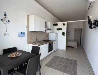 One-Bedroom Apartment with Sea View