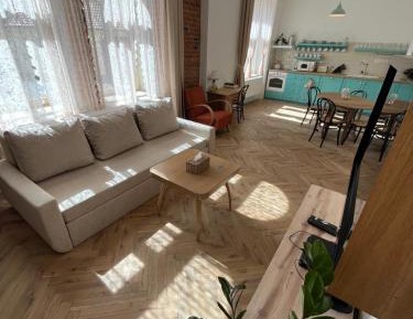 Deluxe One-Bedroom Apartment with City View