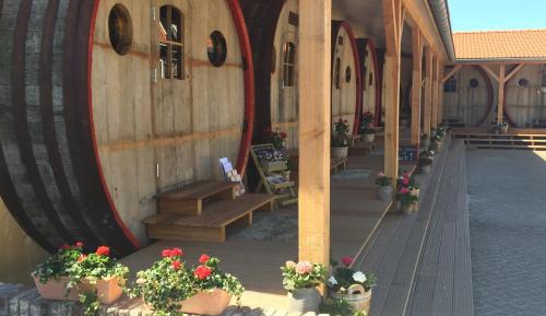 Wine Cask Royal with Sauna