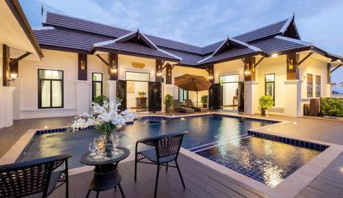 Villa with Private Pool