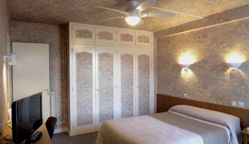 Family Room - Adjacent Rooms