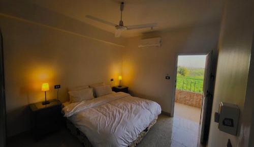 Family Two-Bedroom Apartment with View