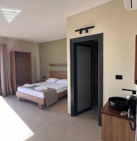 One-Bedroom Apartment with Sea View and Terrace