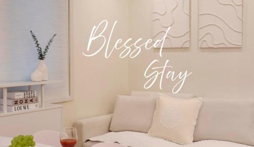 Two-Bedroom Apartment with City View