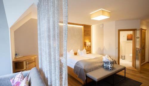 Large Double Room