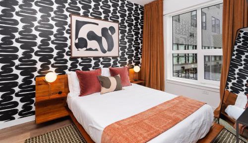 Two-Bedroom Deluxe Apartment