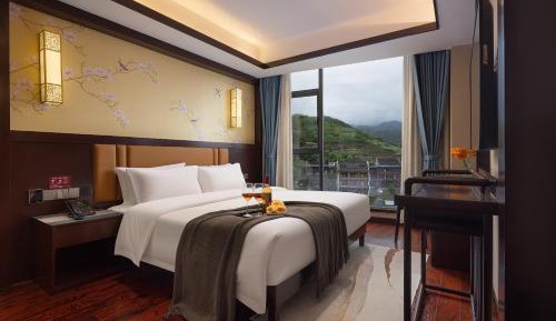 King Suite with Spa Bath
