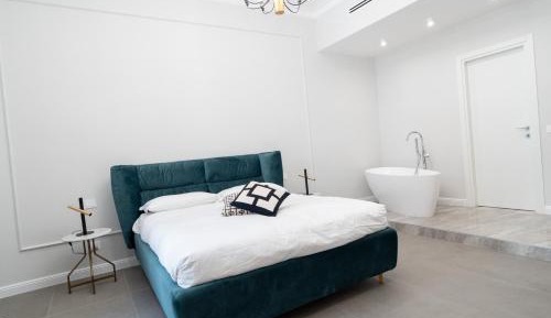 Deluxe Junior Suite