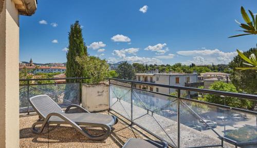 One-Bedroom Apartment with Terrace (4 Adults)
