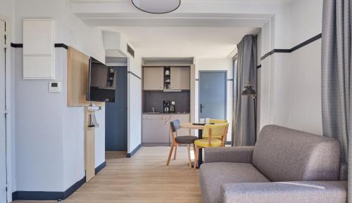 Superior Studio with Terrace (2 People)