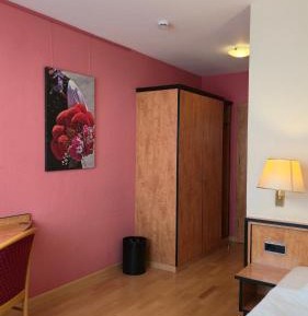 Small Single Room
