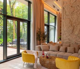 One-Bedroom Apartment with Terrace