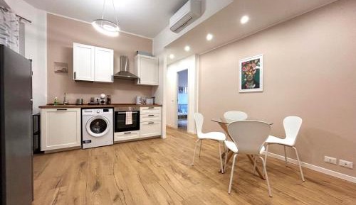 Superior One-Bedroom Apartment with Balcony