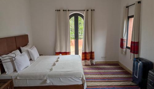 Double or Twin Room with Terrace