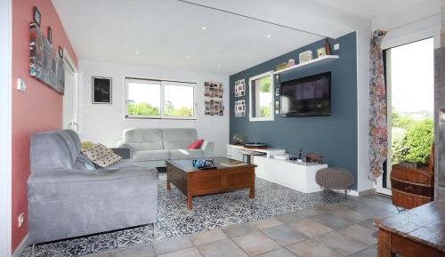 Five-Bedroom Holiday Home