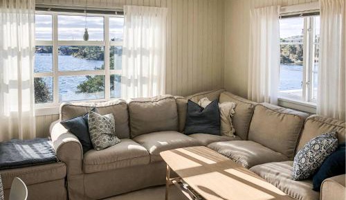 Three-Bedroom Holiday Home 
