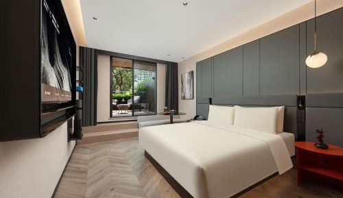 Superior Double Room with Courtyard