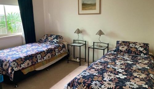 Twin Room with Private Bathroom