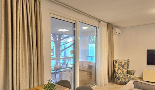 Two Bedroom Apartment with Balcony 2
