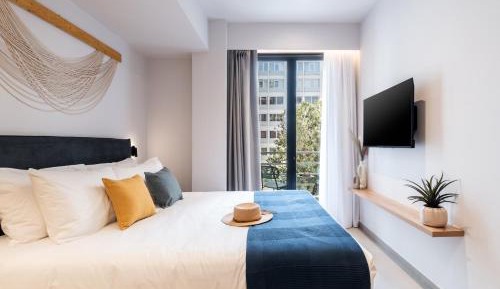 Apartment with Balcony