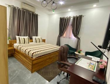 Superior King Room