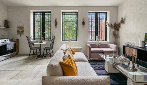 One-Bedroom Apartment