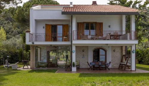 Deluxe Villa