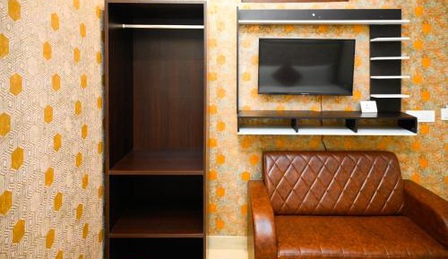 Deluxe Double Room (2 Adults + 1 Child)