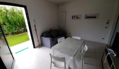 One-Bedroom Family Apartment