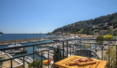 Double Room with Sea View and Balcony