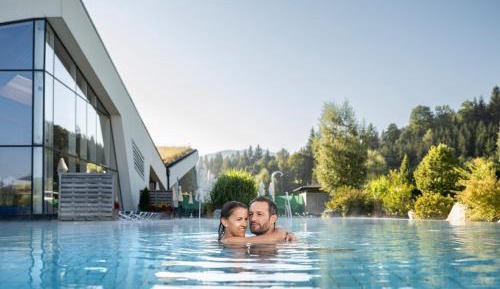 Chalet (4 Adults)