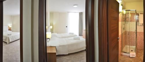 Two-Bedroom Apartment with Balcony