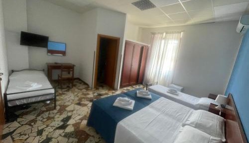 Standard Quadruple Room with Beach Package