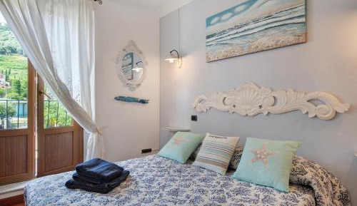 Superior One-Bedroom Apartment with Balcony