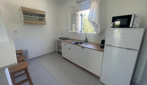 One-Bedroom Apartment - Sea Side
