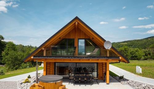 Three-Bedroom Townhouse