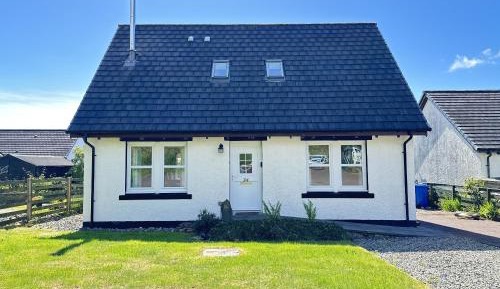 Cottage with Garden View