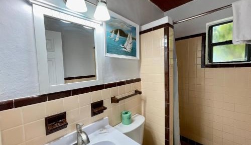 Sailaway King Waterfront Suite