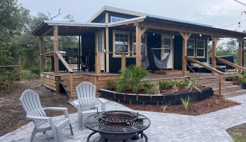 One-Bedroom House