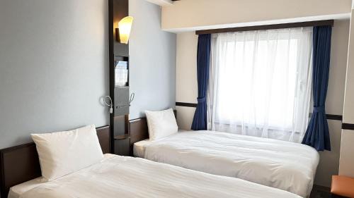 Twin Room - Non-Smoking