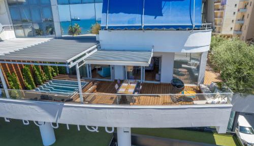 Apartment with Sea View