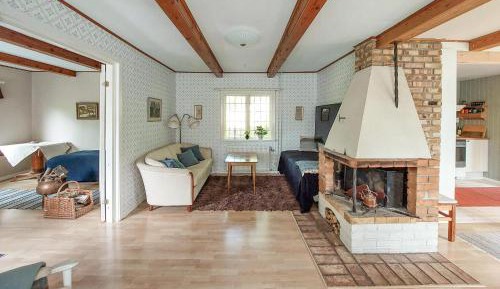 Two-Bedroom Holiday Home