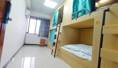Quadruple Room with Shared Bathroom