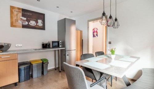 Three-Bedroom Holiday Home 