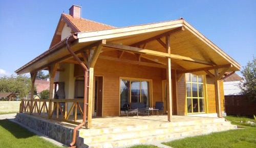 Villa with Garden View