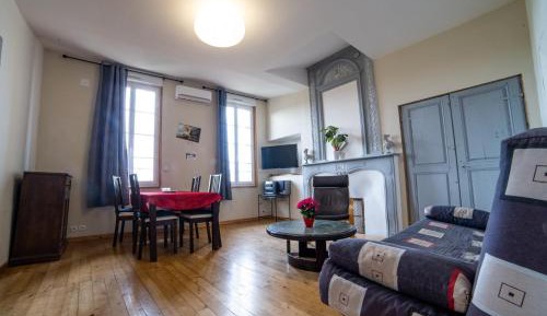 Apartment with Garden View