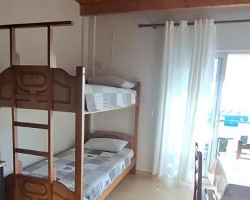 Classic Quadruple Room