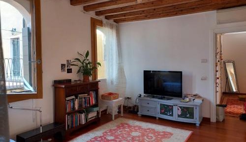 Two-Bedroom Apartment with City View